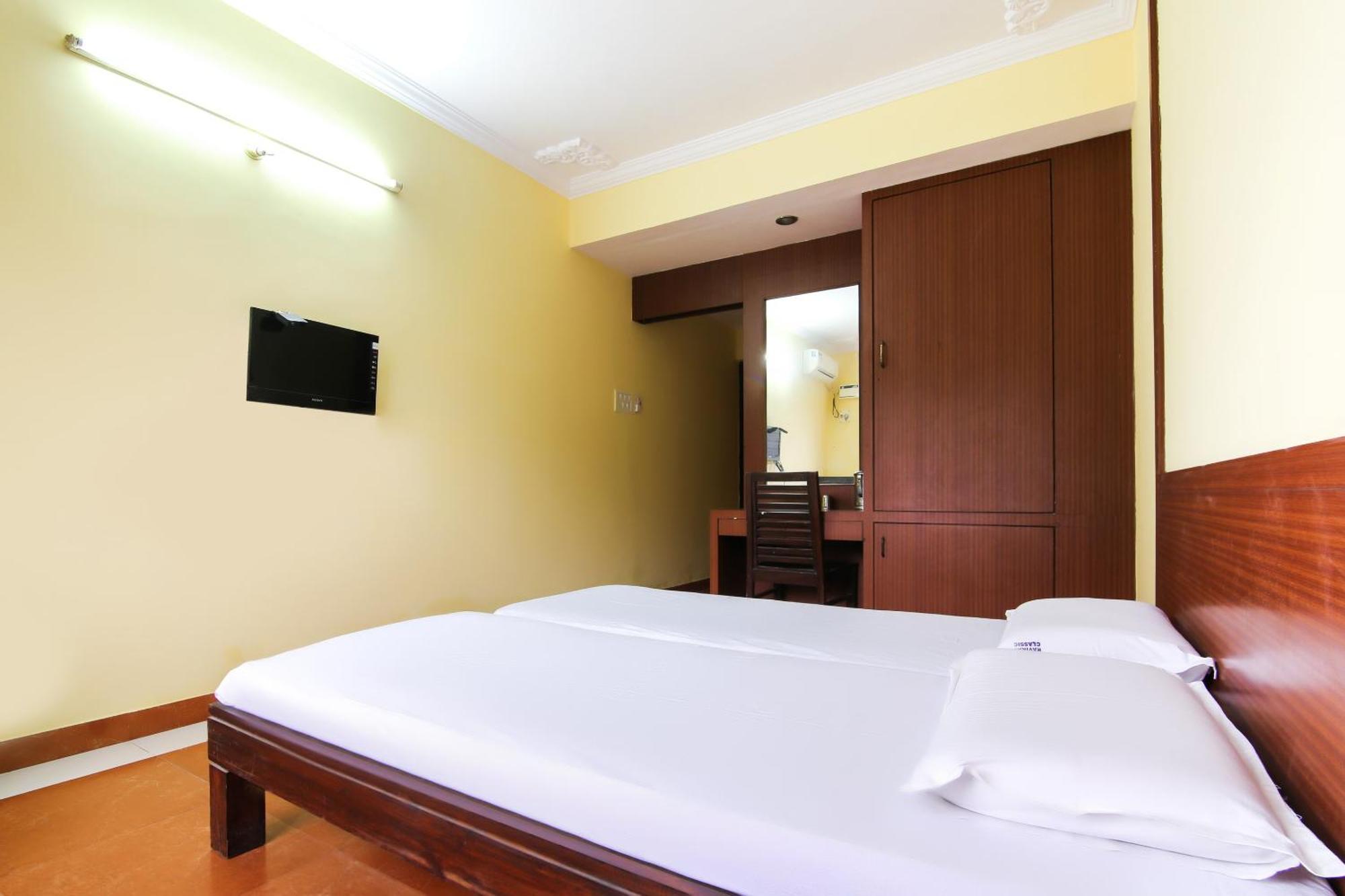 Hotel O Raviraj Classic Cana Exterior photo